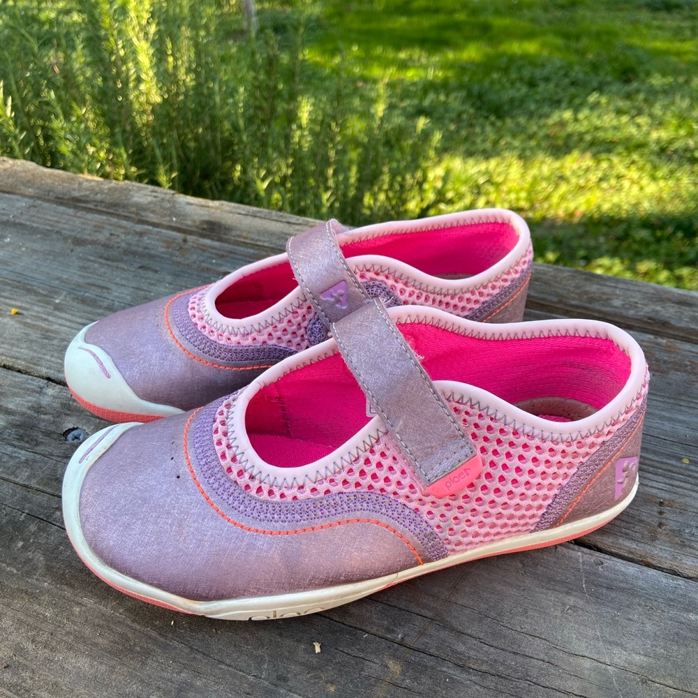 PLAE Emme size 13